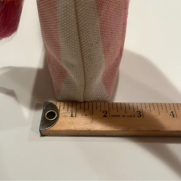 Spartina Carina Embroidered Flamingo Wristlet Pink & Cream NWT - Picture 15 of 15